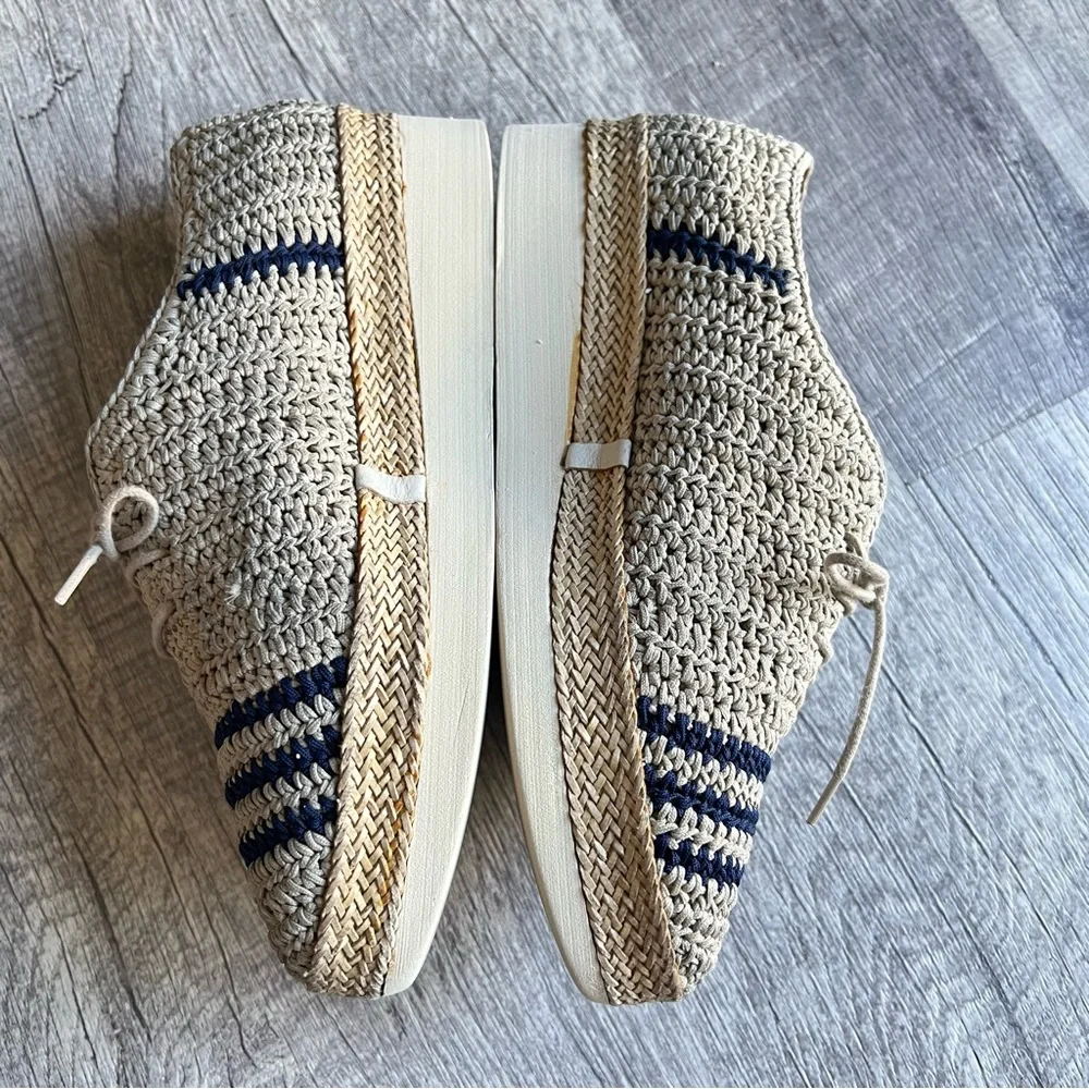Coclico Women's crochet paddle oxford shoe platform wedge Size 36 US 5.5